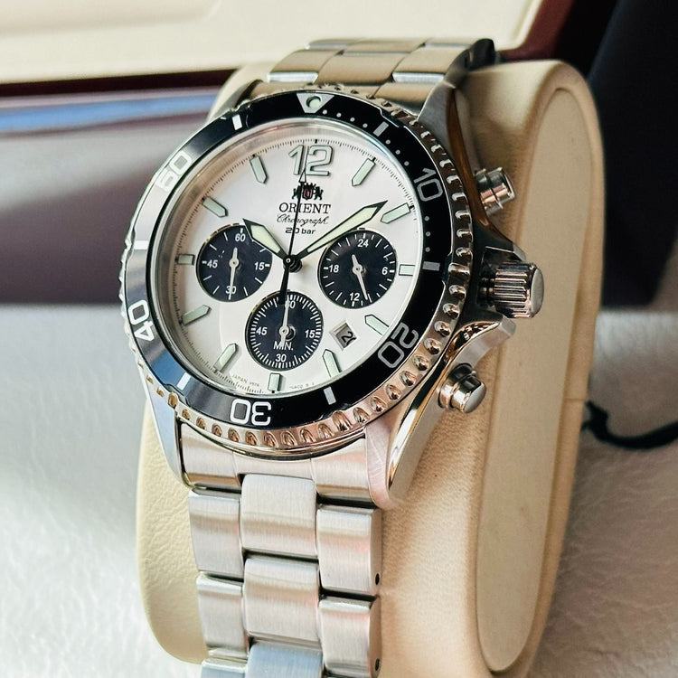 ORIENT Men's Solar Sports Diver Chronograph Watch Panda RA-TX0203S10B image 3