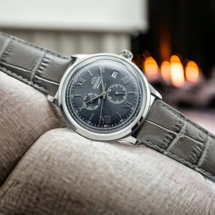 ORIENT Men's Bambino Version 8 Automatic Classic Watch RA-AK0704N image 1