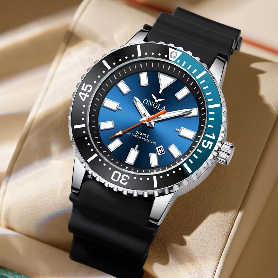 ONOLA Davaro Quartz Dive Inspired Silicone Strap Watch image 3