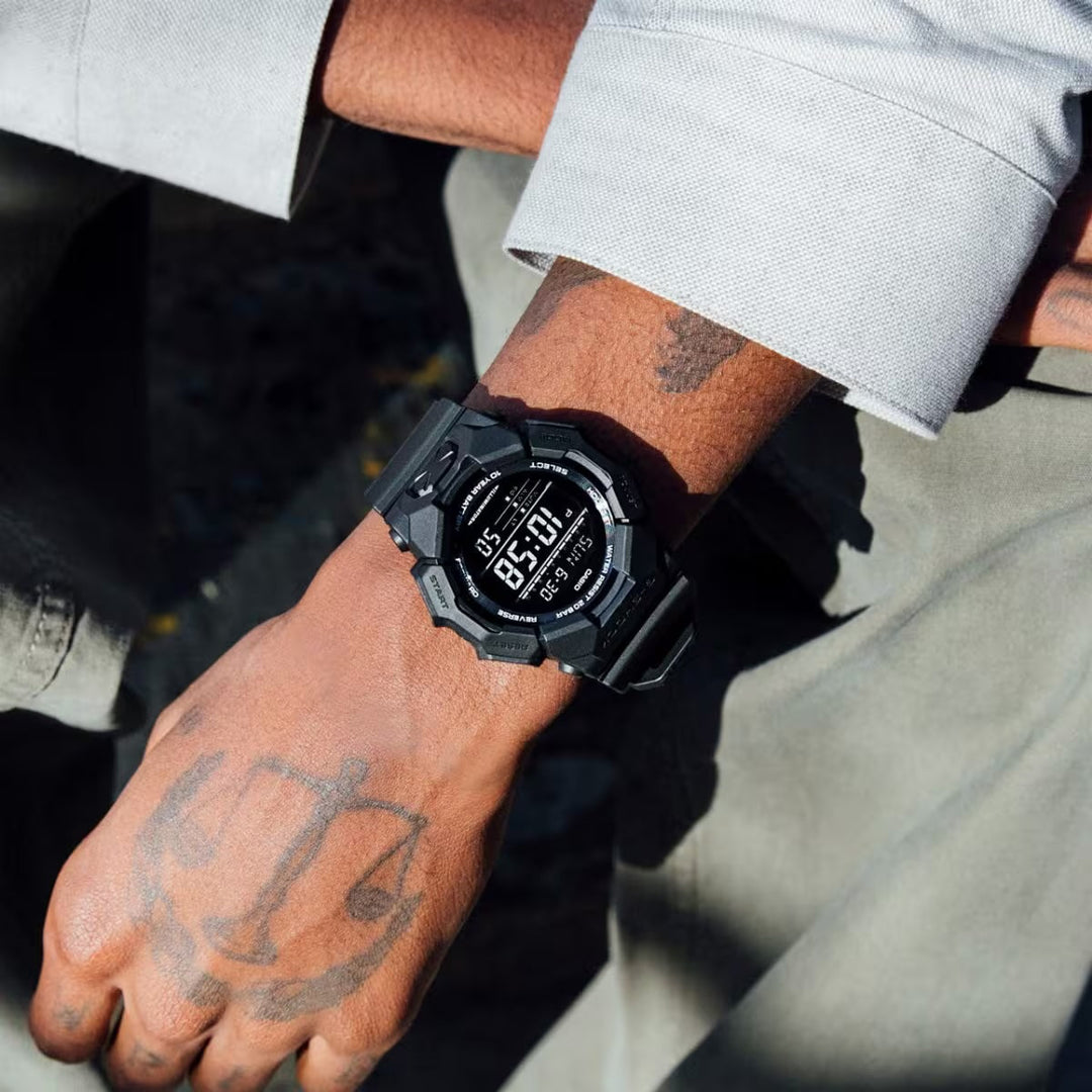CASIO Men's G-SHOCK Classic Watch GD-010-1A1ER image 2