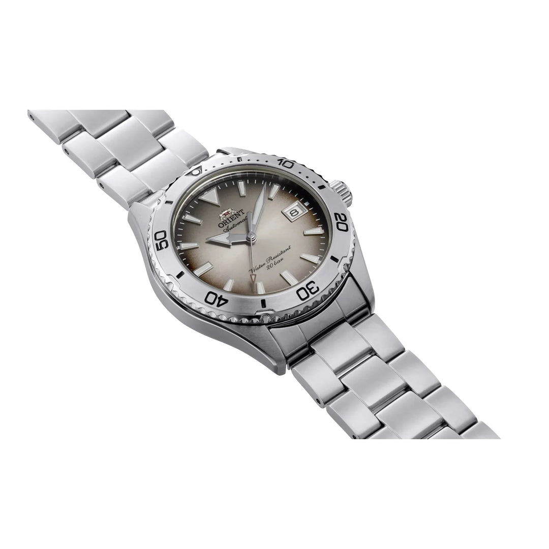 ORIENT Sports Mako 40mm RA-AC0Q16N