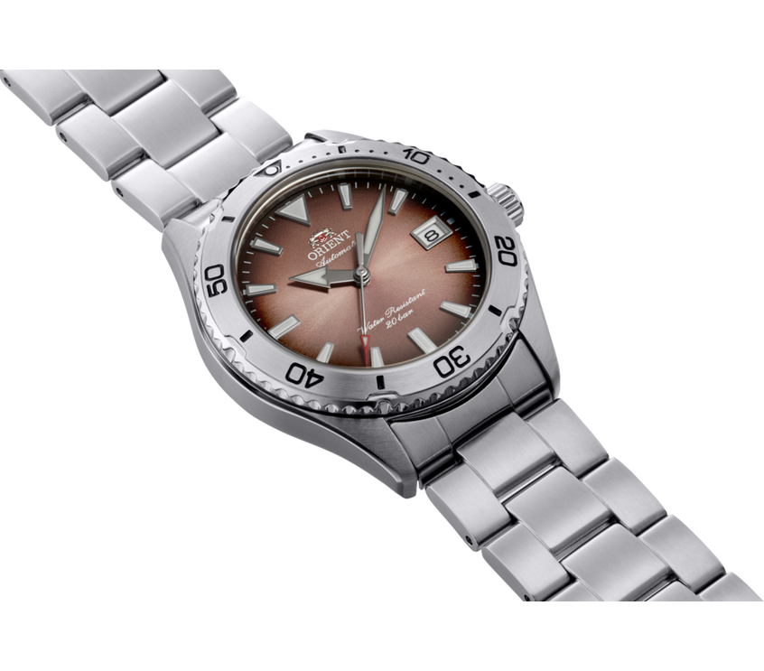 ORIENT Sports Mako 40mm RA-AC0Q17Y