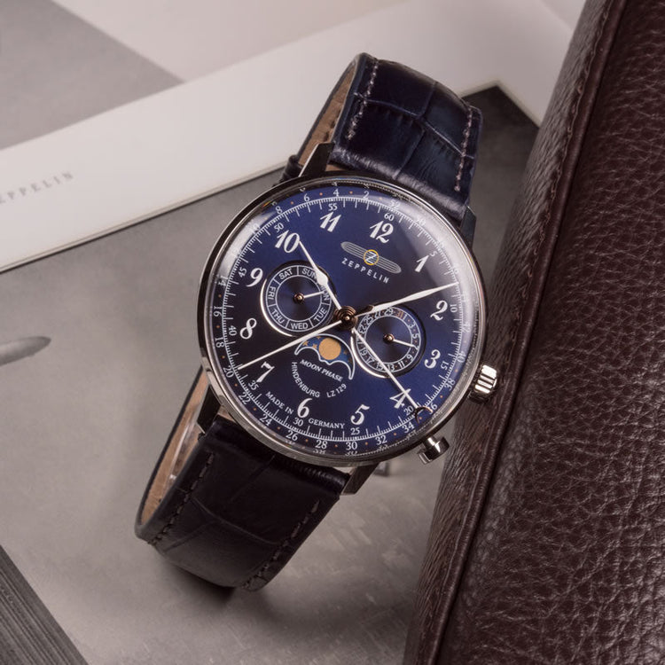 ZEPPELIN 7036-3 LZ129 Hindenburg Watch image 3