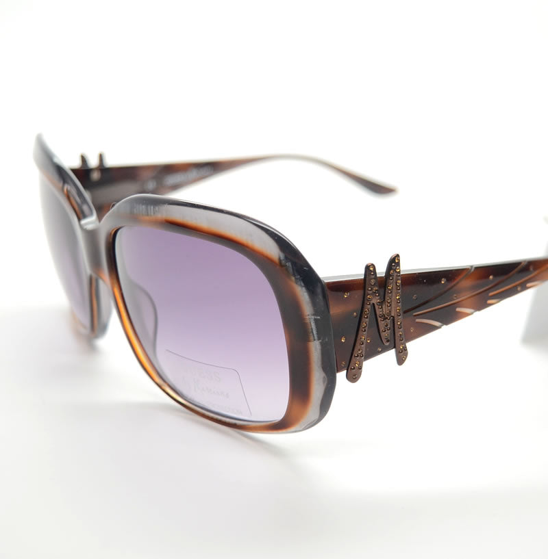 GUESS by MARCIANO Women's Acetate M Sunglasses (Opens @ R1)