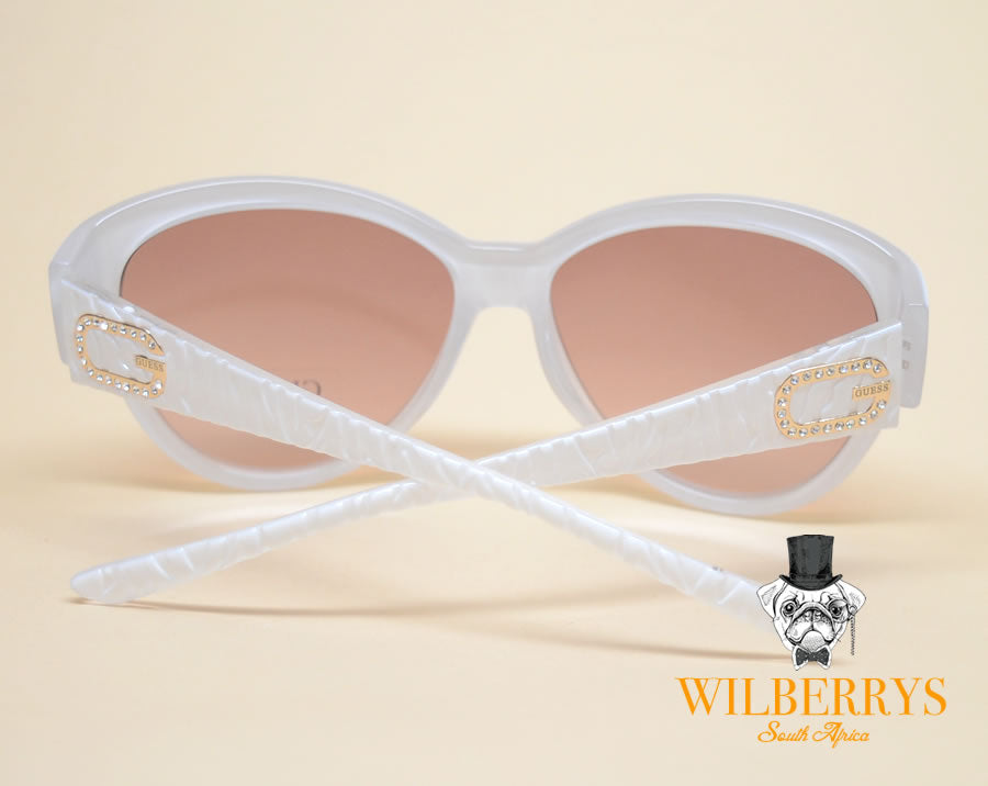 GUESS Women's Crystal Snow White G Sunglasses (Opens @ R1)
