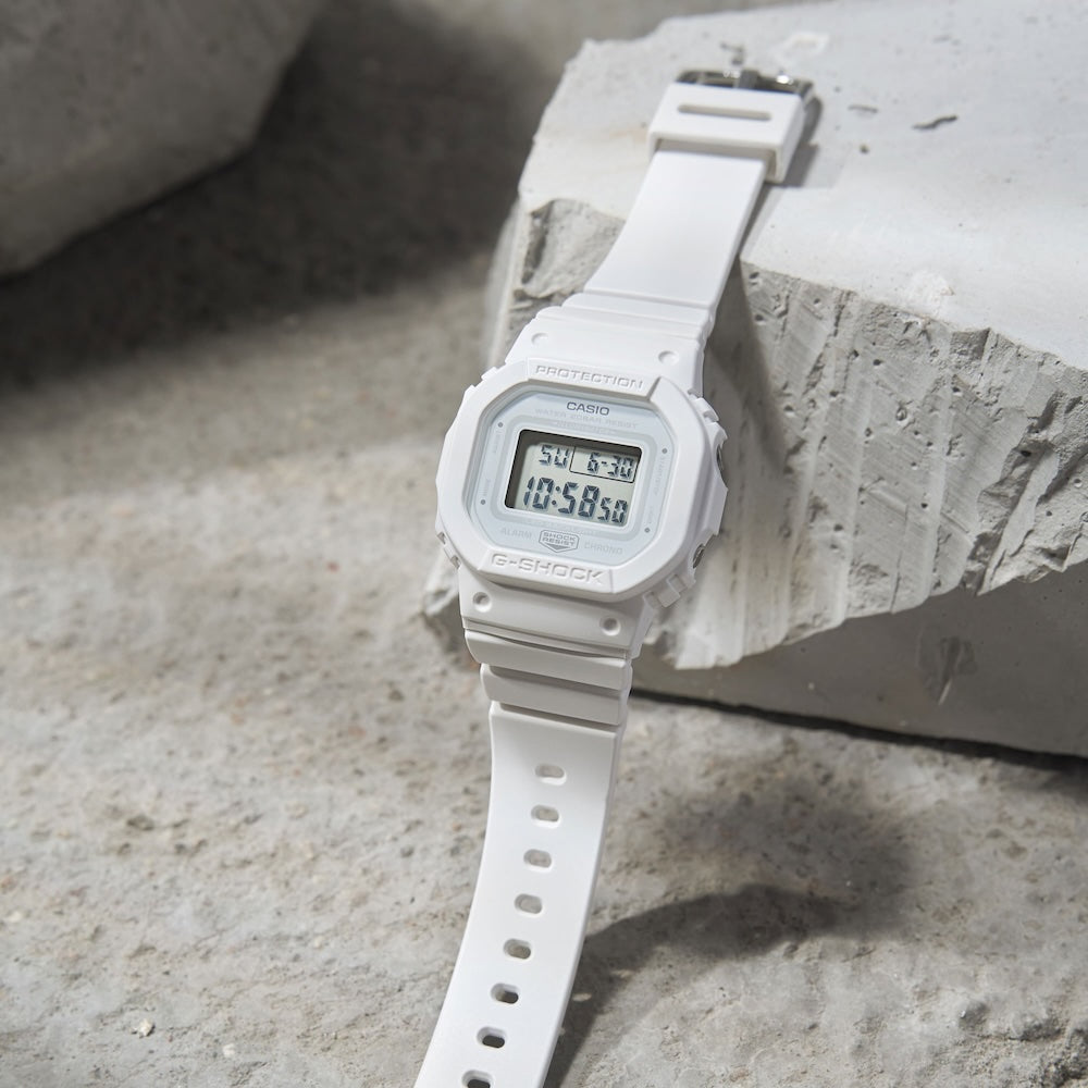 CASIO Women's G-Shock Watch GMD-S5600-7ER
