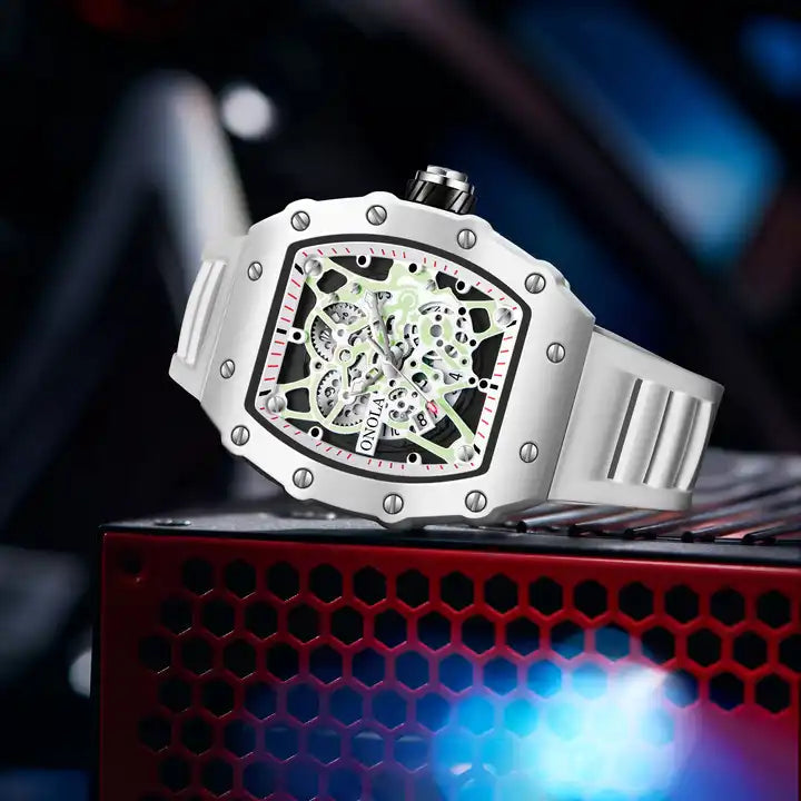 ONOLA Freak Show Quartz Watch MILK image 7
