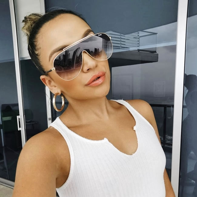 QUAY EL DINERO Sunglasses